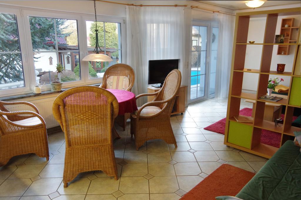 Schirgiswalde-Kirschau Gaestehaus Gaens - Ferienhaus מראה חיצוני תמונה